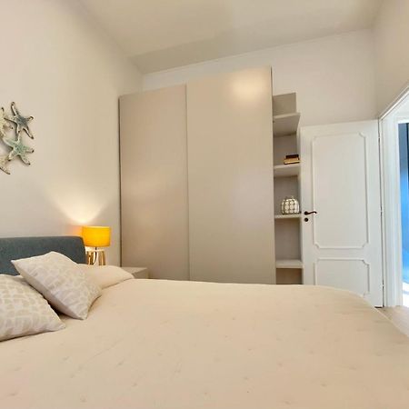 Casaviva-Stylish Trilo With Ac-Shared Pool-Parking Apartment Genoa Exterior photo