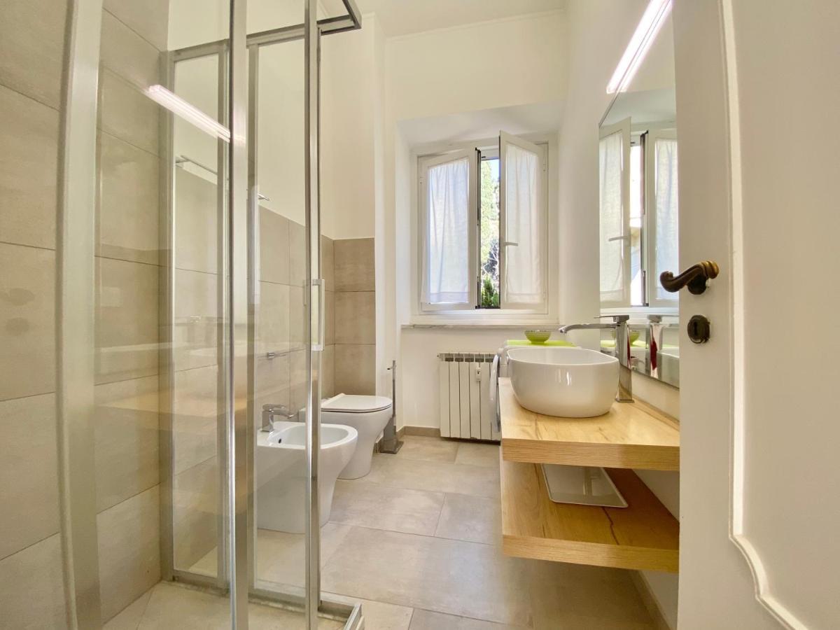 Casaviva-Stylish Trilo With Ac-Shared Pool-Parking Apartment Genoa Exterior photo