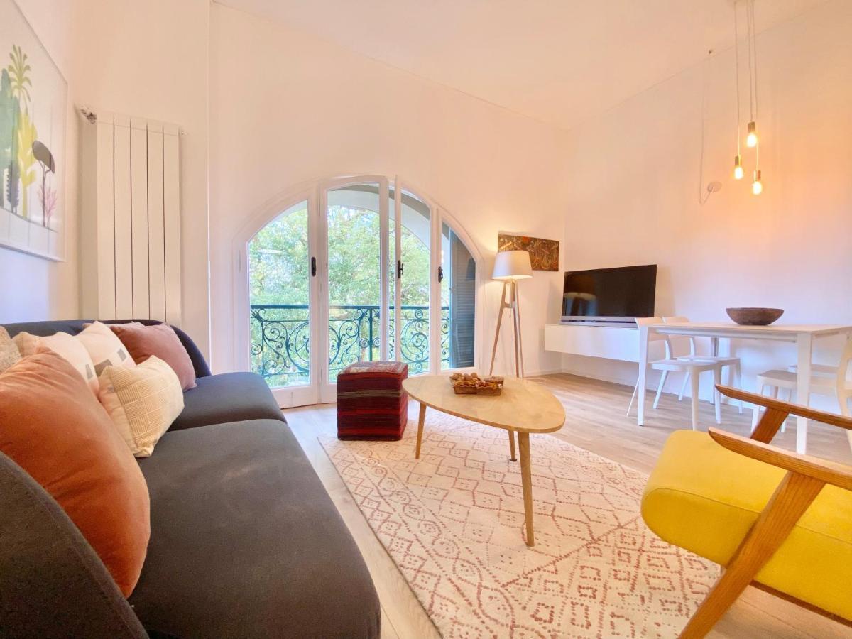 Casaviva-Stylish Trilo With Ac-Shared Pool-Parking Apartment Genoa Exterior photo